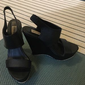 Steve Madden wedges
